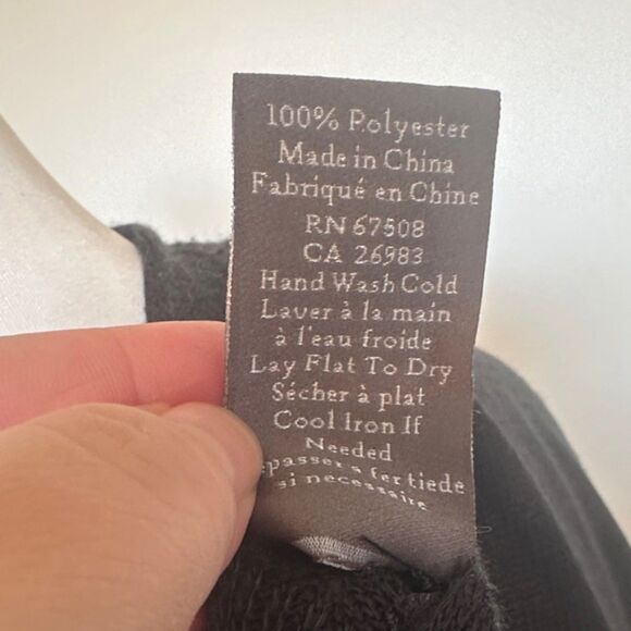 Vince Camuto Open Front Cardigan Poncho Topper OS Open Weave Black Minimalist - Picture 6 of 6